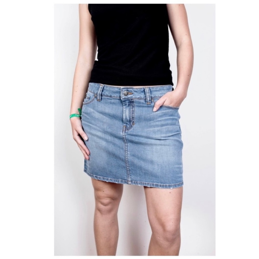 Tommy Hilfiger Vintage Y2K Denim Mini Jean Skirt Size 9